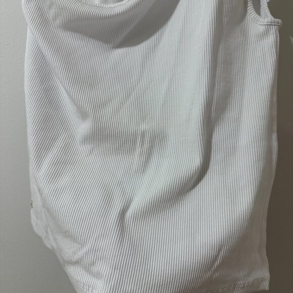 🏷 *NWT* 🤍 Lilly Pulitzer “Gael” One-Shoulder Knit Top - Resort White (Size L) - Picture 6 of 9